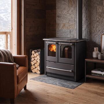 La Nordica Stufa Cucina a Legna Sovrana Easy Evo 2.0 Nera - 7,5 kW, 215 mc Riscaldabili - 96,4x64,1 h84,8 cm - Made in Italy
