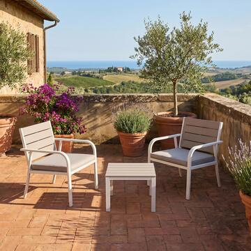 Salottino Stanley da Esterno con Struttura in Metallo e Design a Doghe Effetto Legno - Bianco/Beige - 2 Poltroncine + Tavolino
